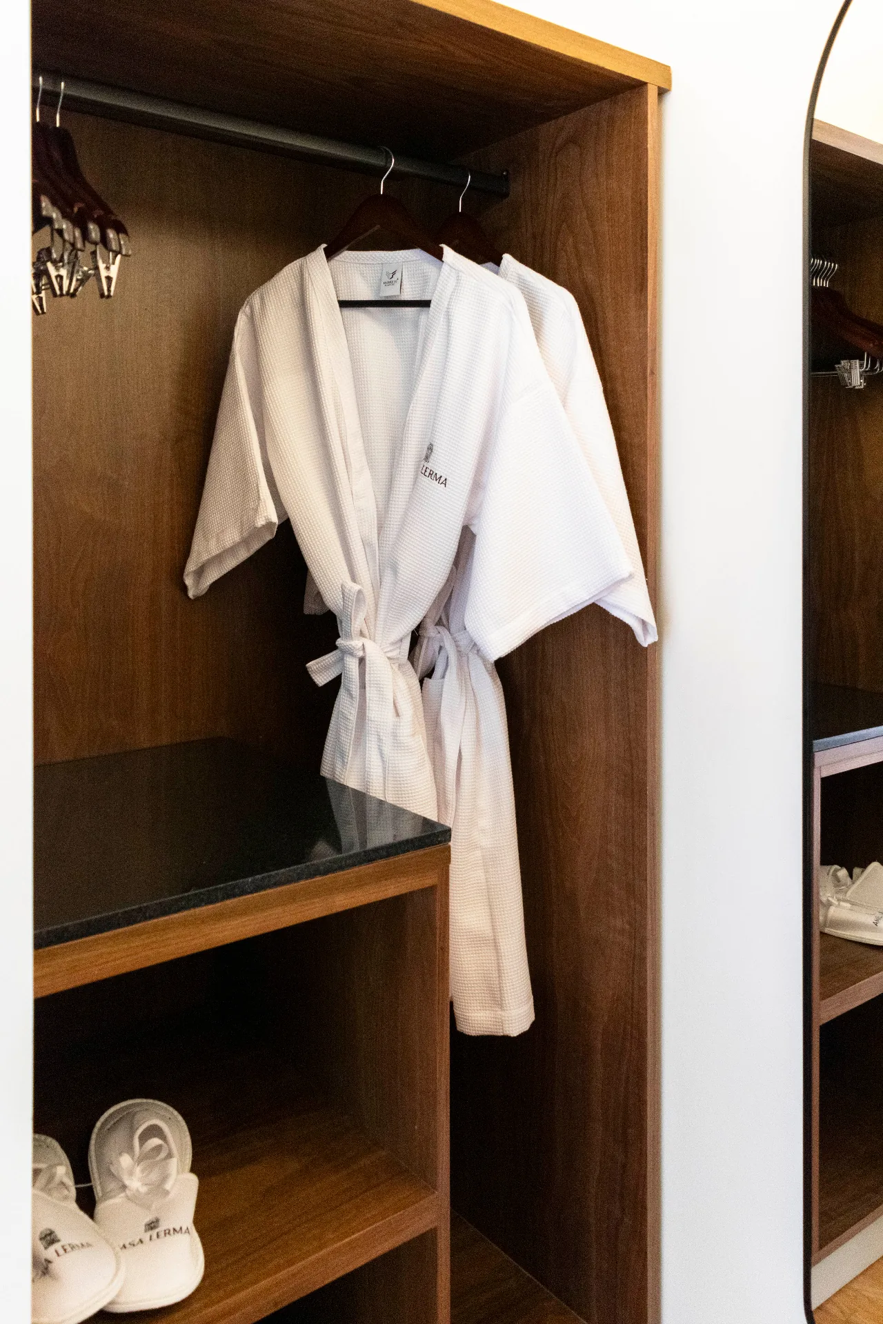 Executive Suite - 6